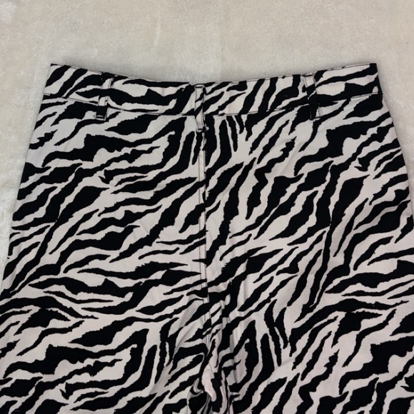 NWOT Motel Rocks Zoven Zebra Print Pants - Picture 9 of 10